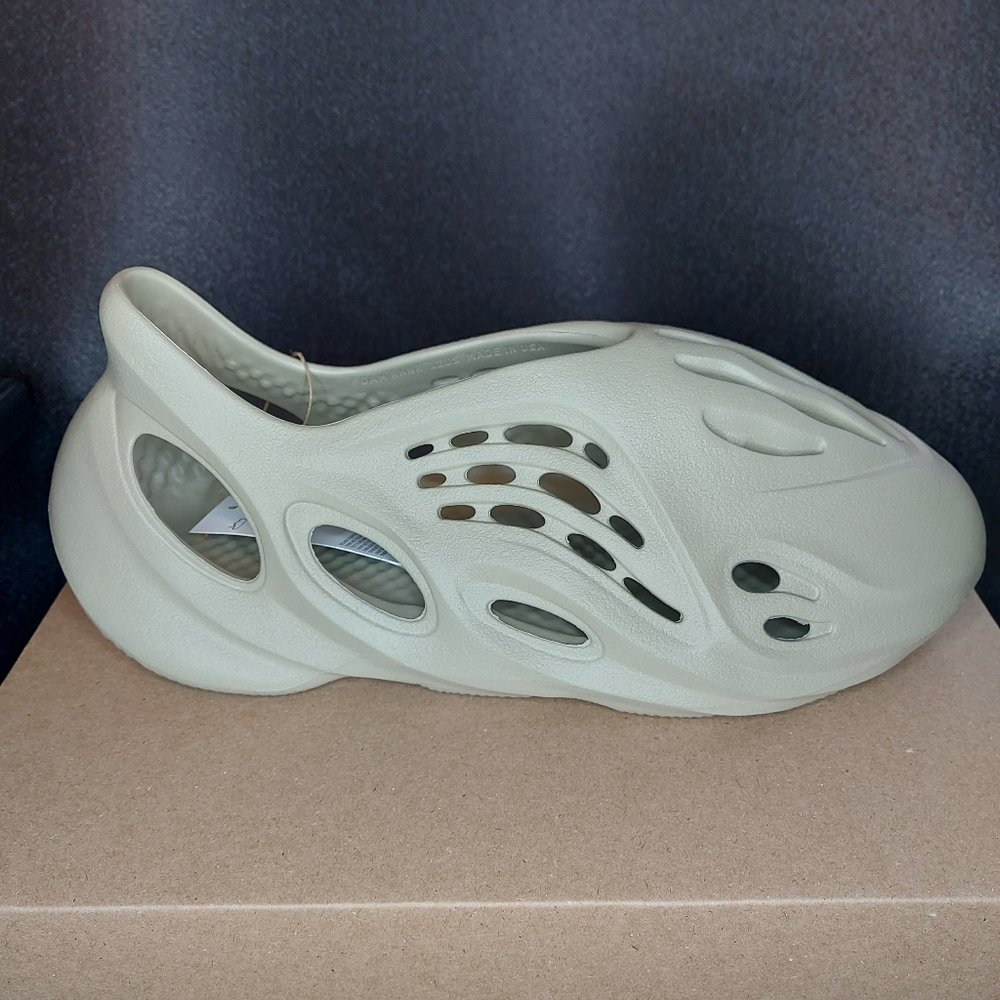 Yeezy Foam RNR Stone Salt size 12 new in box authentic